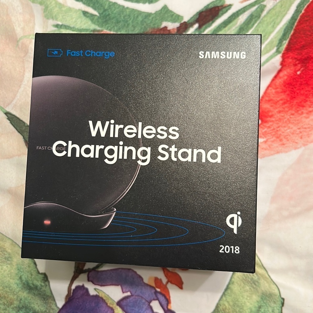 Samsung wireless charging stand